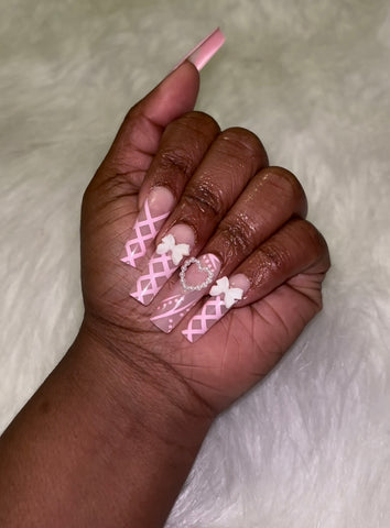 Barbie Nails💅🏽